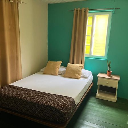Hostal Cay Bastimentos Zewnętrze zdjęcie