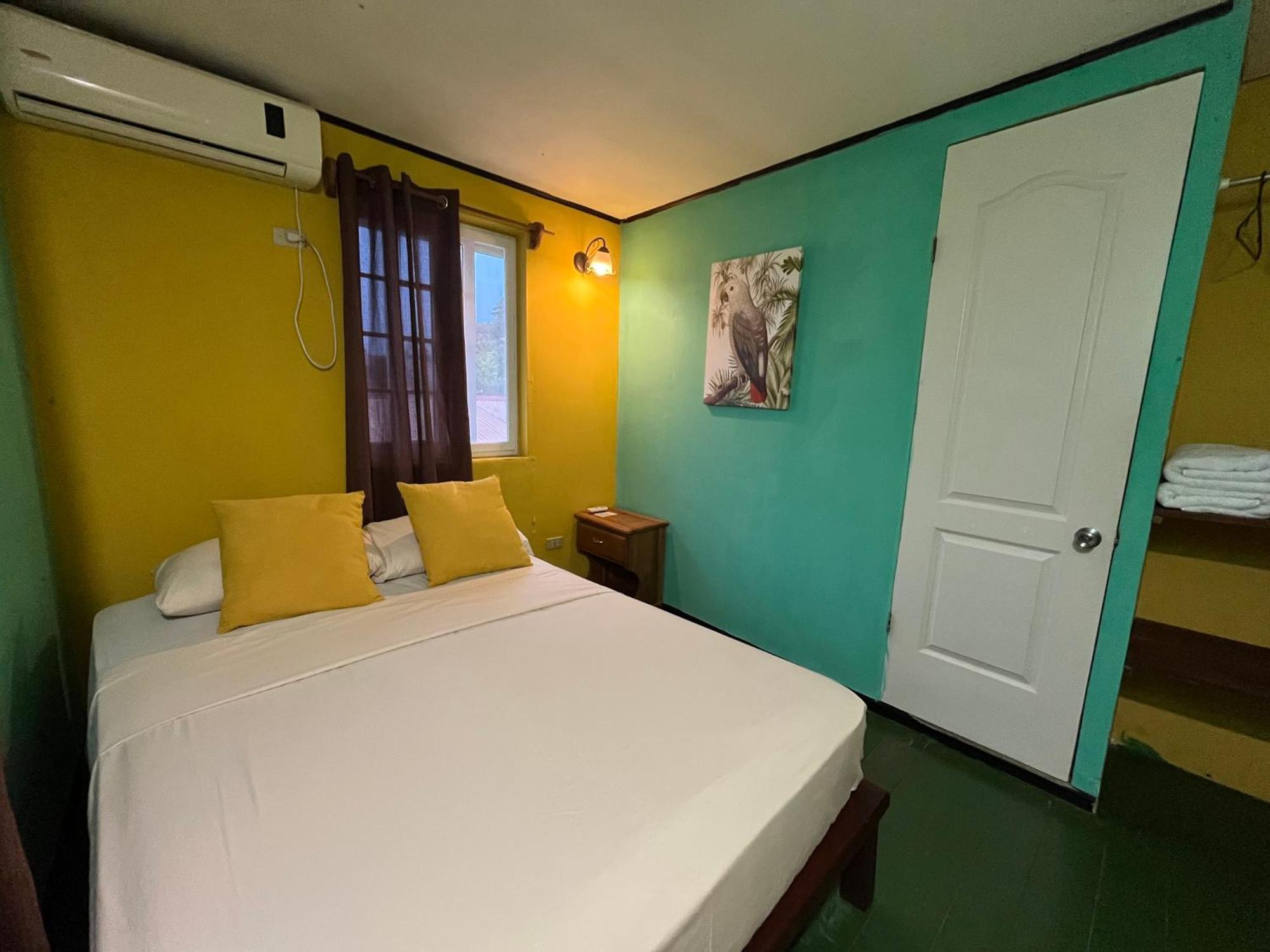 Hostal Cay Bastimentos Zewnętrze zdjęcie