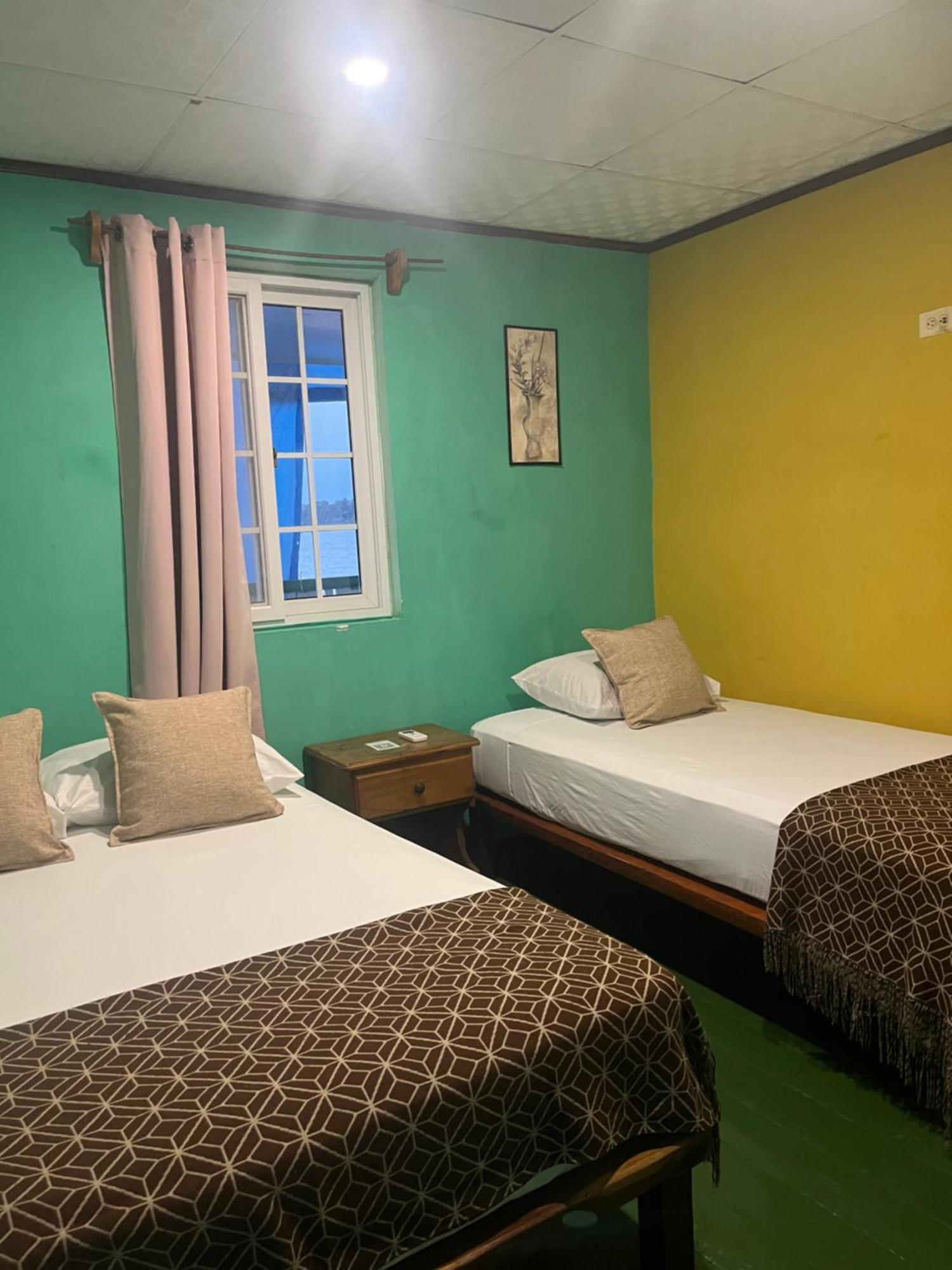 Hostal Cay Bastimentos Zewnętrze zdjęcie